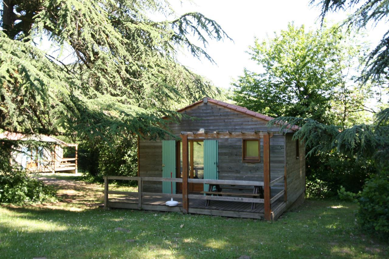 Les Chalets Du Domaine Des Soyeux Saint-Julien-Molin-Molette Экстерьер фото